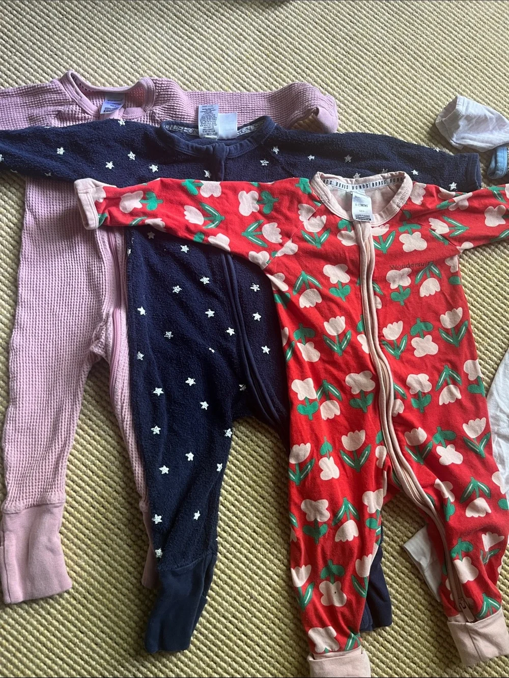 Bonds Australia baby bundle  Wondersuit size 6-12 months
